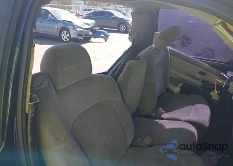 2000 Chevrolet Silverado 1500 Ls from USA, damaged, VIN 1GCEC14T2YZ340152